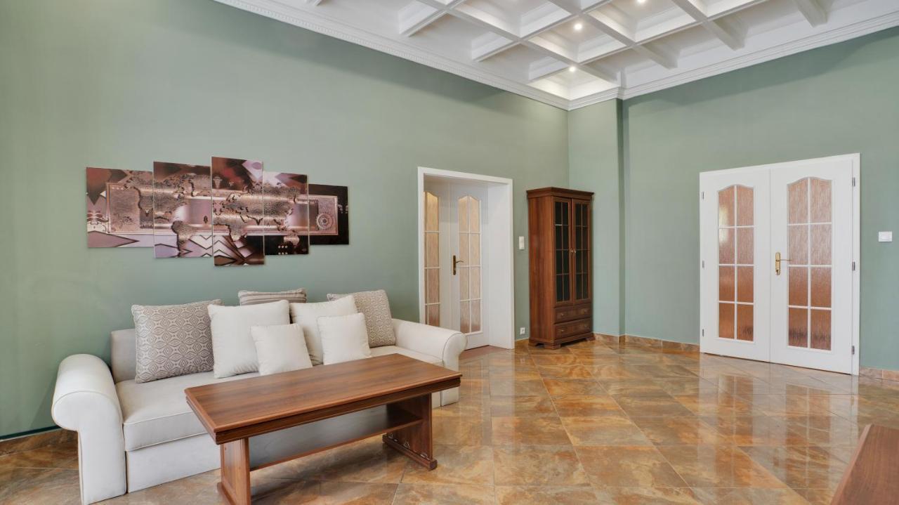 Aphrodite Hotel Mariánské Lázně Exteriör bild